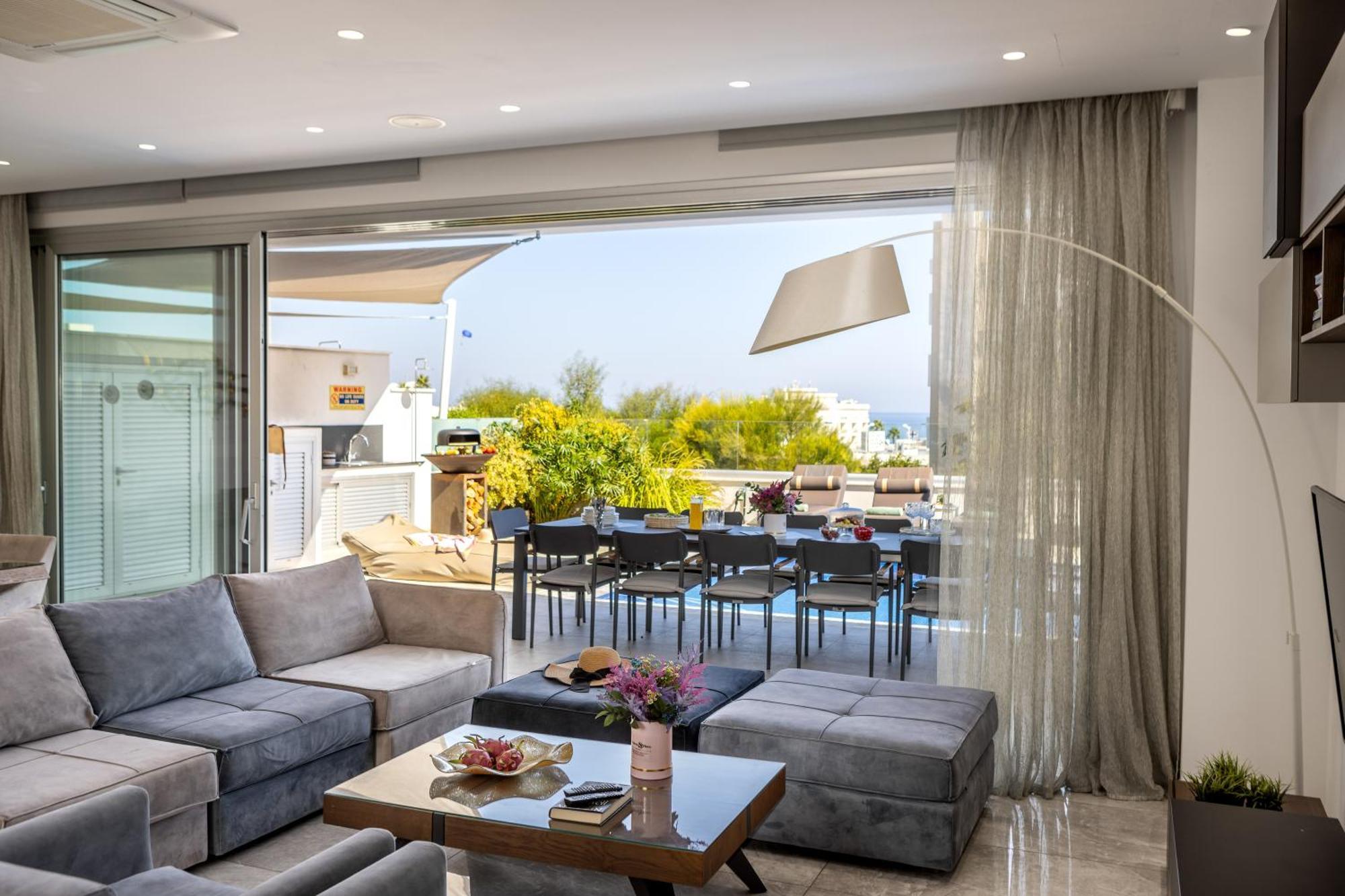 Villa Fig Tree Bay Residences 6 *